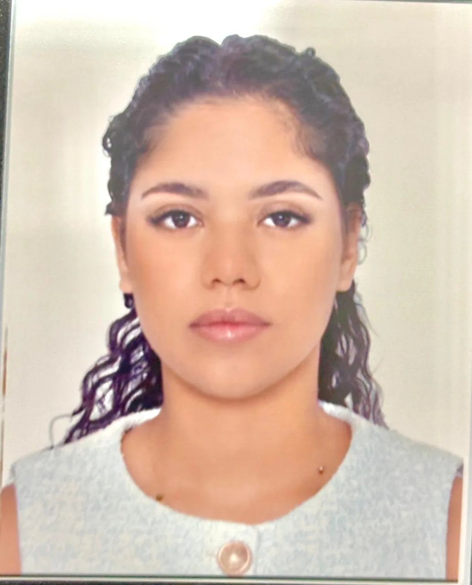 chaima k.